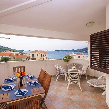 Apartment Meri Razanj With Sea View Exterior photo