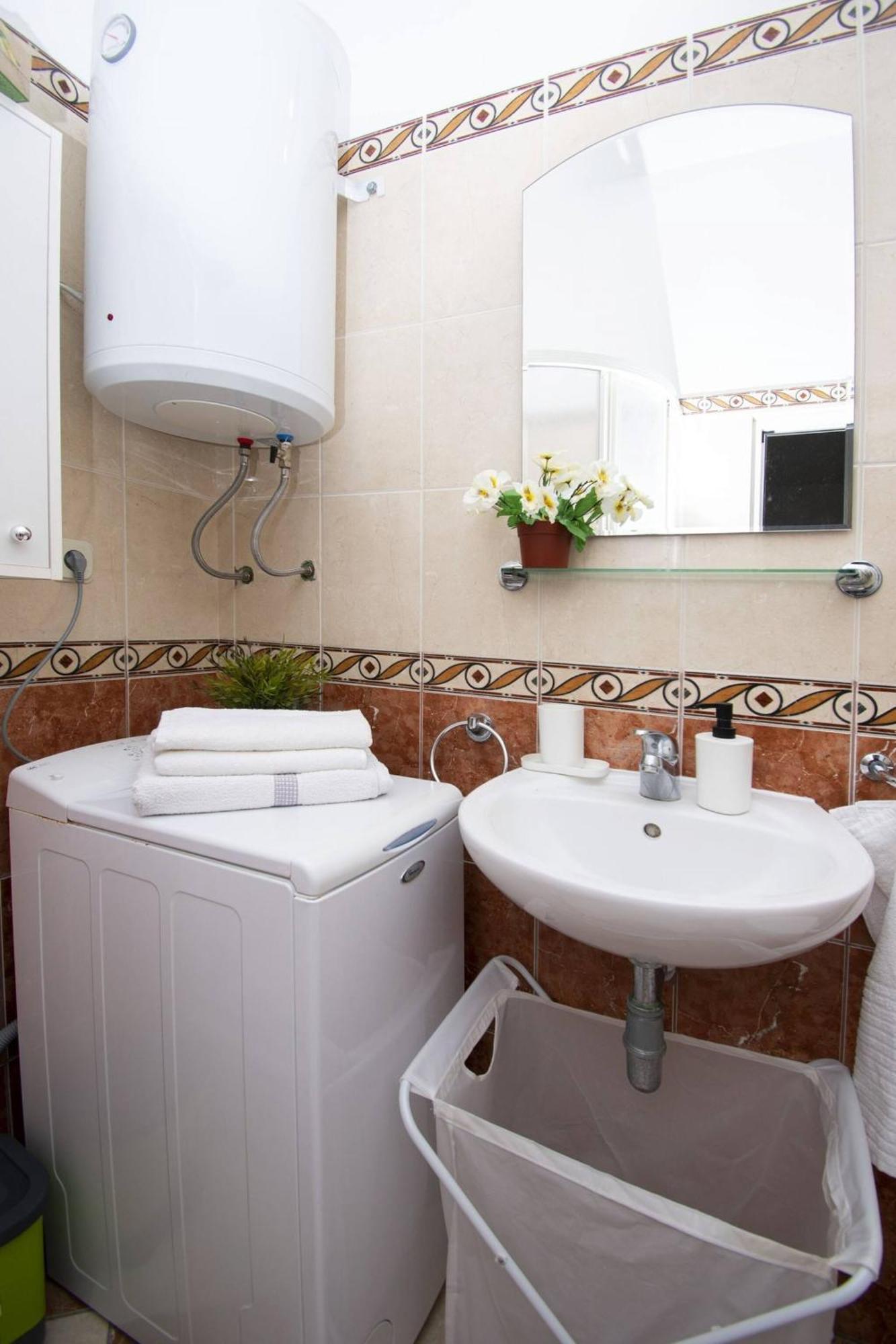 Apartment Meri Razanj With Sea View Exterior photo